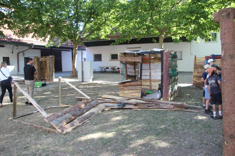 Ferienprogramm 2026_Hüttnbau 3